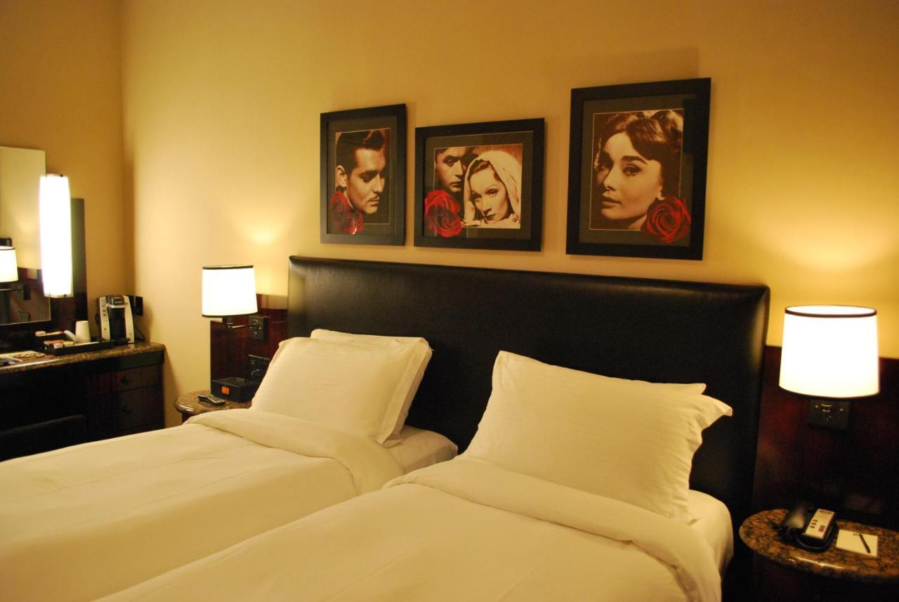 Washington Square Hotel New York Exterior foto